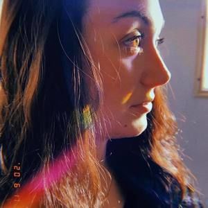 Meet your Posher, Ariana